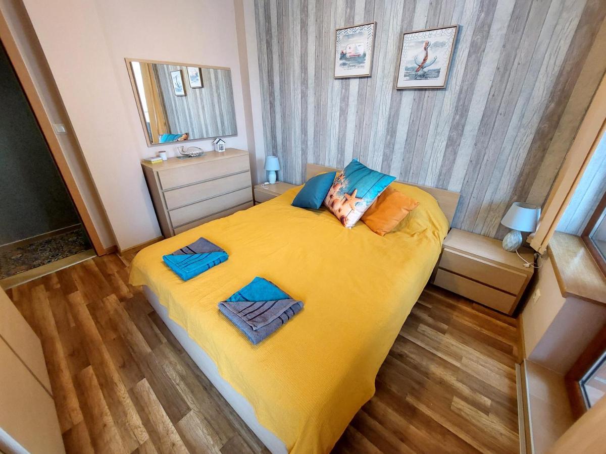 Supreme Danieli - Holiday Apartment By The Sea Balchik Exterior photo